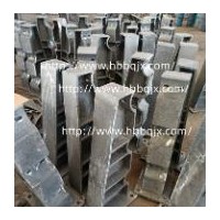 湖北高速公路护栏立柱/泊泉机械制造定制高速公路防撞铸钢立柱